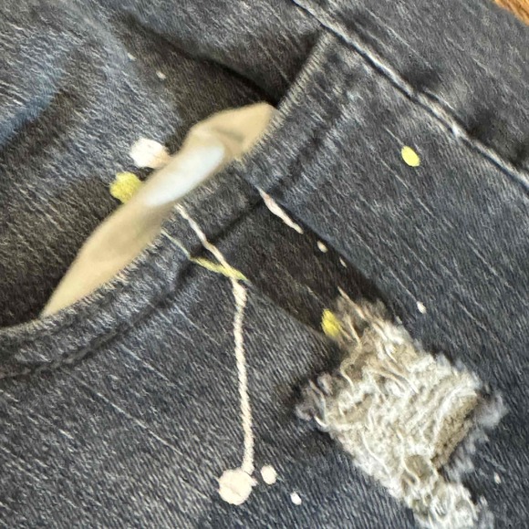 Shein Men's Skinny Jeans Paint Splatter Distressed Dark Wash Size 34 - Picture 11 of 16